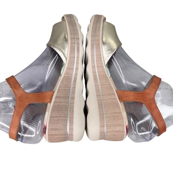 Dorking by Fluchos Spain Wedge Sandals Gold 36 - Picture 8 of 12